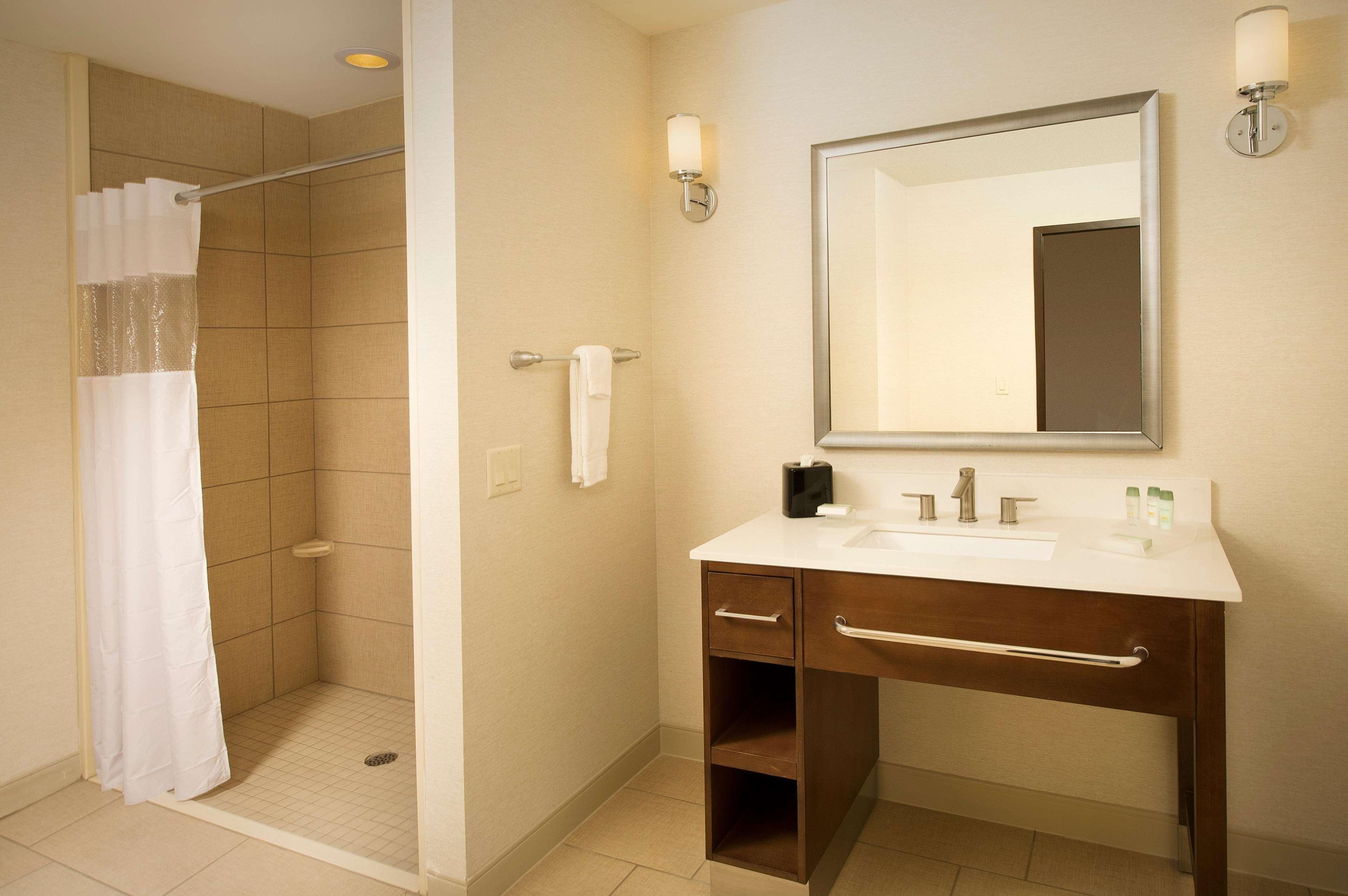 Homewood Suites By Hilton Мидланд Екстериор снимка