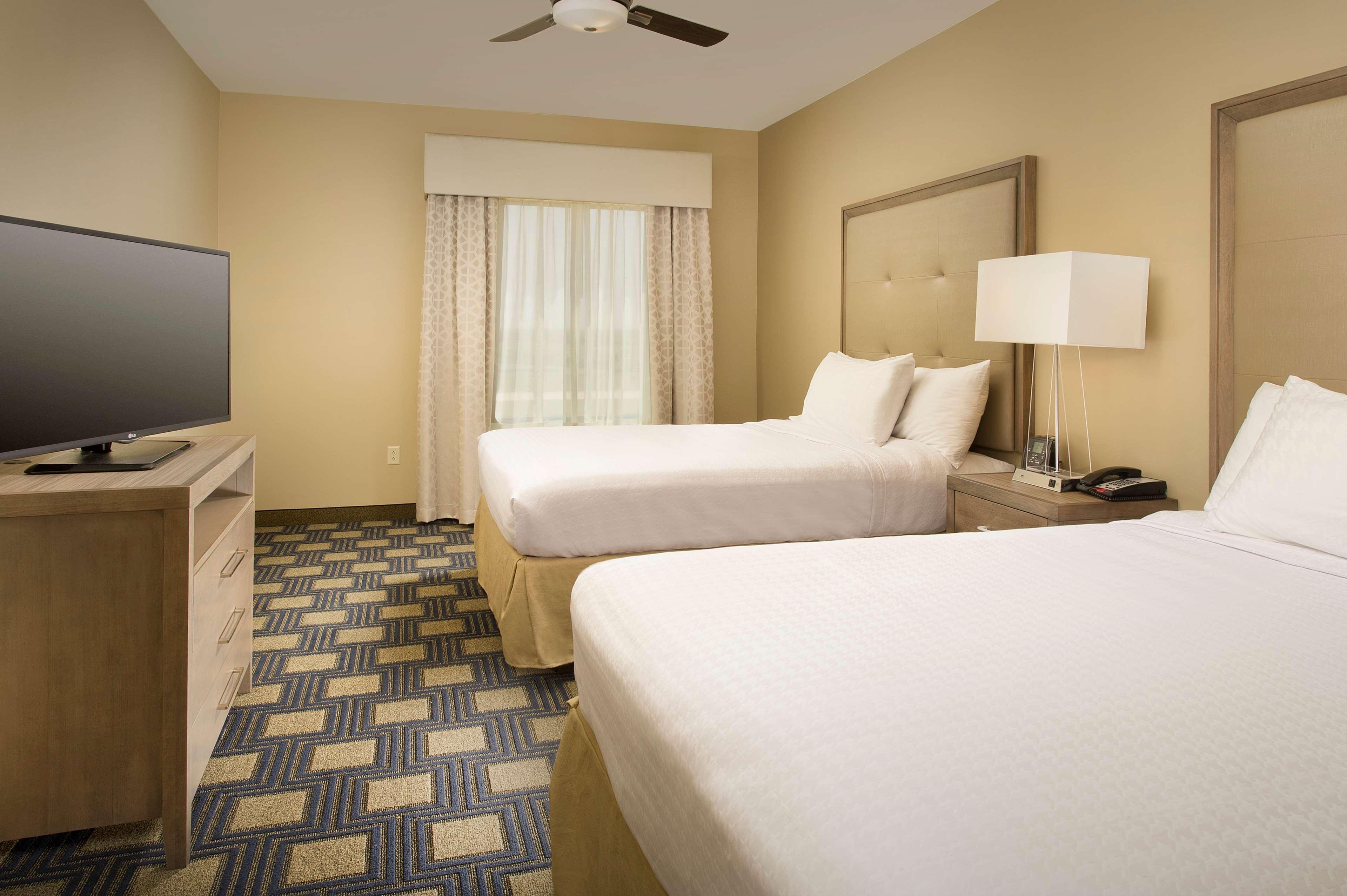 Homewood Suites By Hilton Мидланд Екстериор снимка